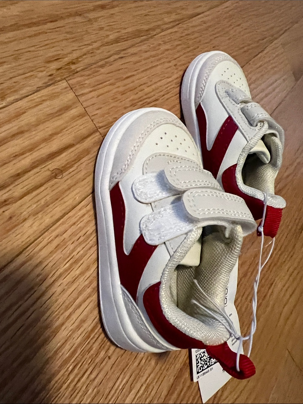 H&M Kids White and Red Velcro Strap Sneakers - Picture 4 of 4
